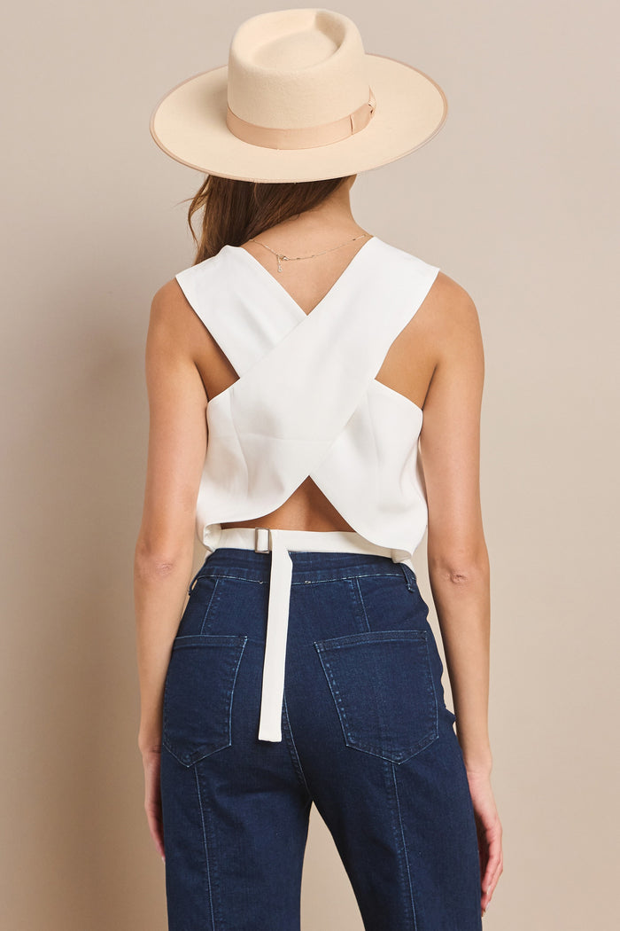 CRISS CROSS BACK DETAILED TAILORED VEST W6443JIA