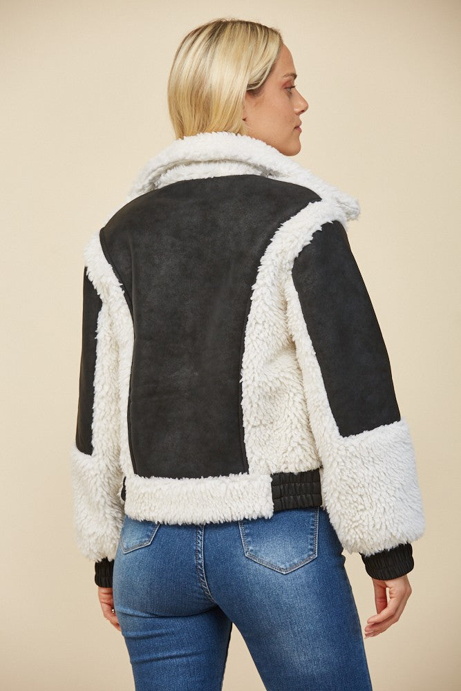 FAUX LEATHER SHEARLING MOTO JACKET W6429JIA