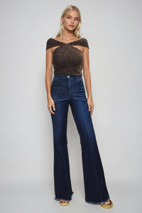 SHEER RIBBED LUXE HALTER DETAIL SLEEVELESS TOP W1567TA