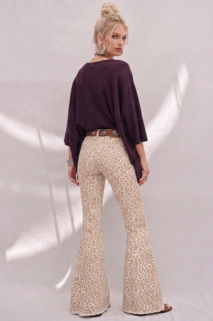 LEOPARD PRINT FLARED DENIM PANTS W2300PIB