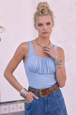 VINTAGE BLUE