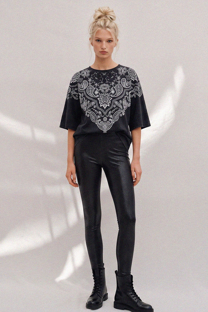 FAUX LEATHER ANIMAL PRINT LEGGINGS W2423PA